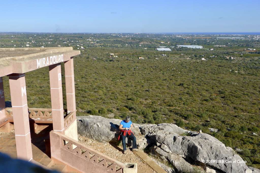 Miradouro or viewpoint on Cerro da Cabeça